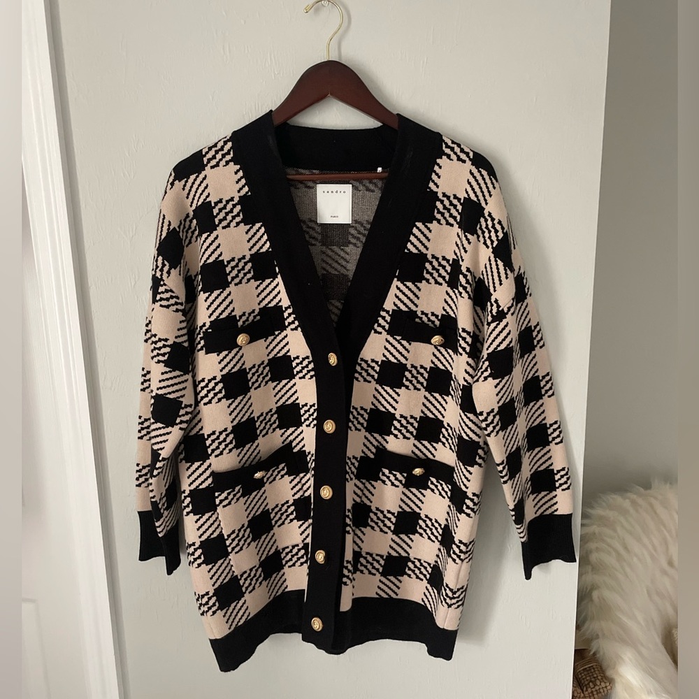 Gorgeous Sandro oversized fit. Impeccable condition.Never worn. dressy or casual